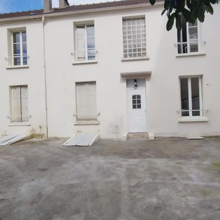 Ostello Tony House Bondy Esterno foto